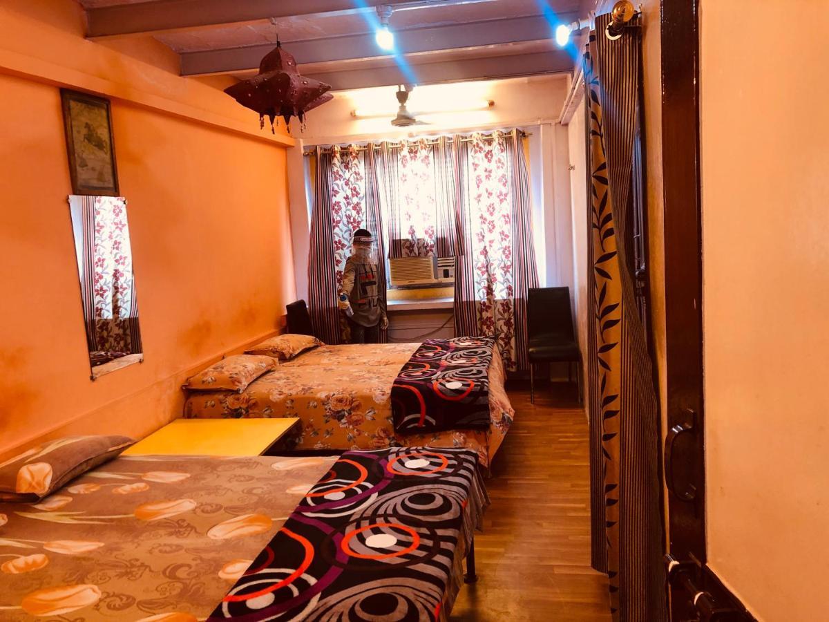 Golden Lodge Varanasi Exterior foto