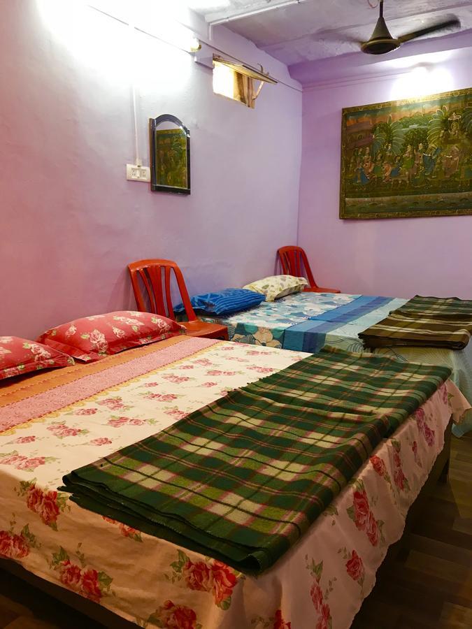 Golden Lodge Varanasi Exterior foto
